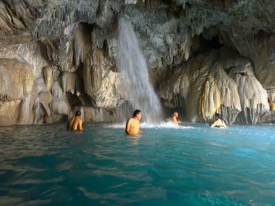 Grutas Tolantongo | Carvern